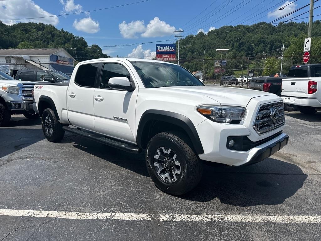 Toyota Tacoma TRD Off Road Double Cab 6' Bed V6 4x4 AT (Natl) 2017