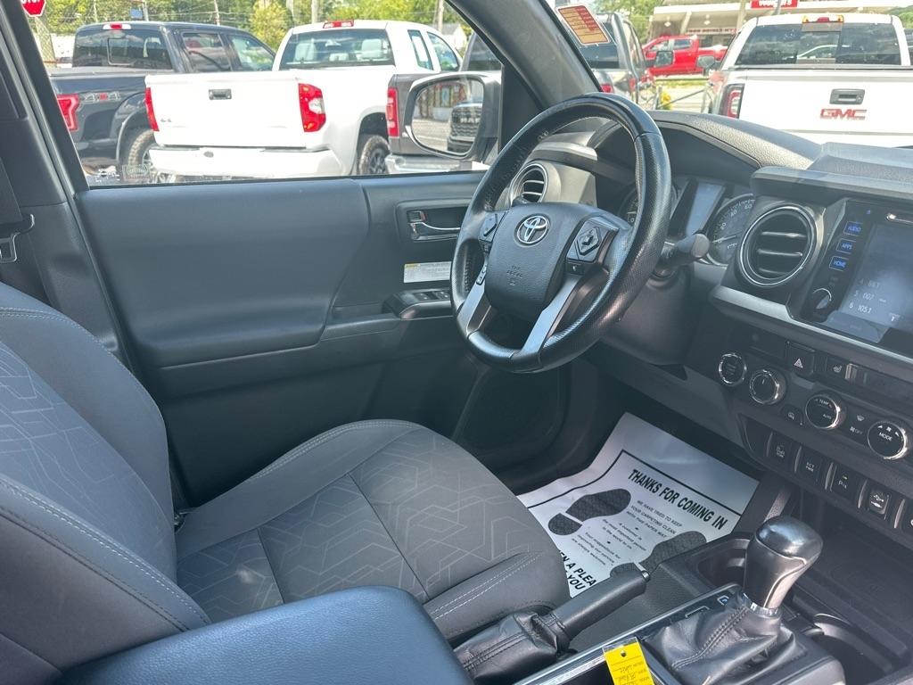 Toyota Tacoma TRD Off Road Double Cab 6' Bed V6 4x4 AT (Natl) 2017