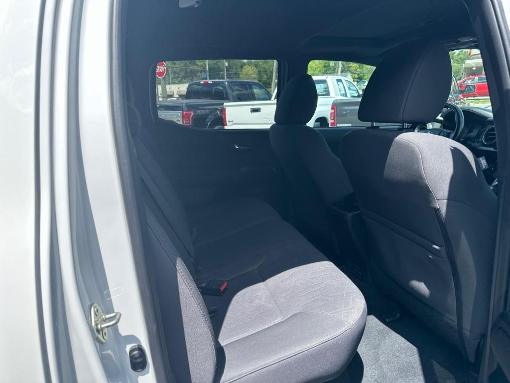Toyota Tacoma TRD Off Road Double Cab 6' Bed V6 4x4 AT (Natl) 2017