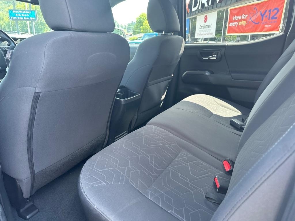 Toyota Tacoma TRD Off Road Double Cab 6' Bed V6 4x4 AT (Natl) 2017