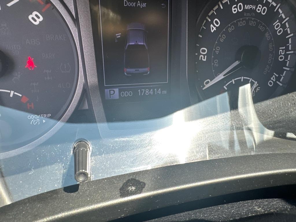 Toyota Tacoma TRD Off Road Double Cab 6' Bed V6 4x4 AT (Natl) 2017