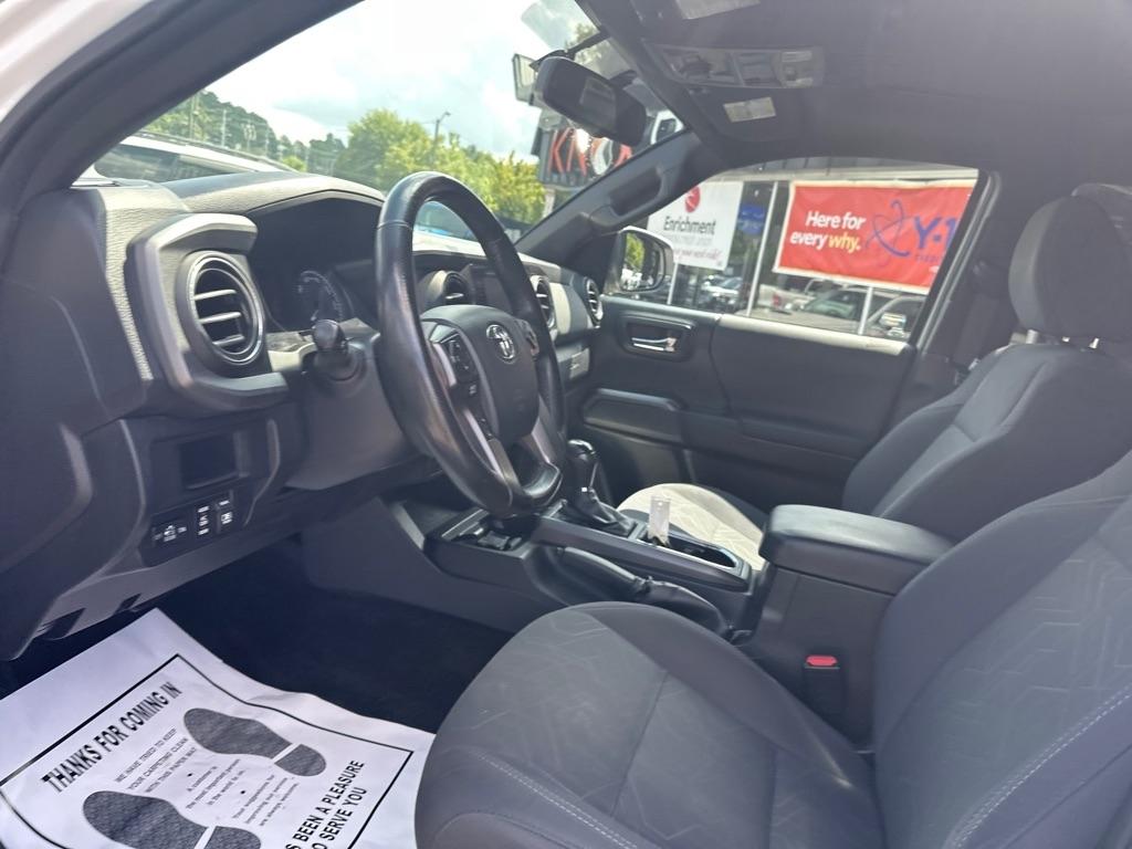 Toyota Tacoma TRD Off Road Double Cab 6' Bed V6 4x4 AT (Natl) 2017