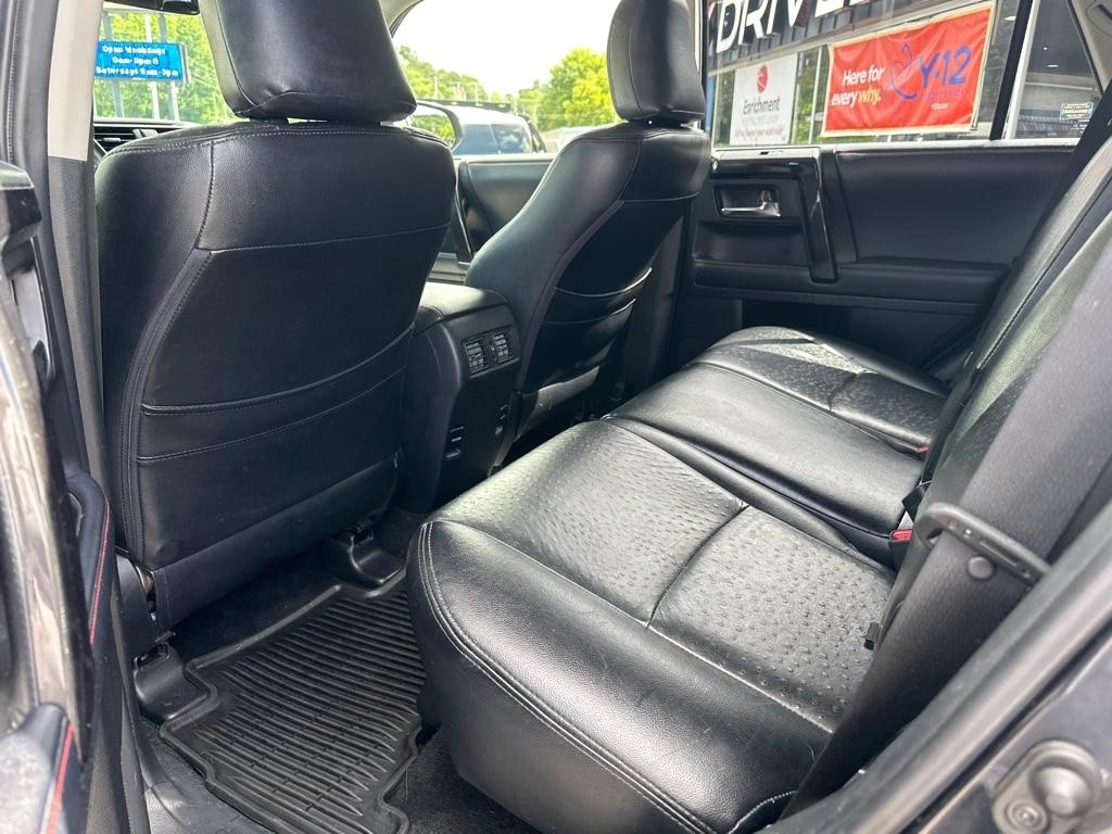 Toyota 4Runner TRD Off Road Premium 4WD (Natl) 2018