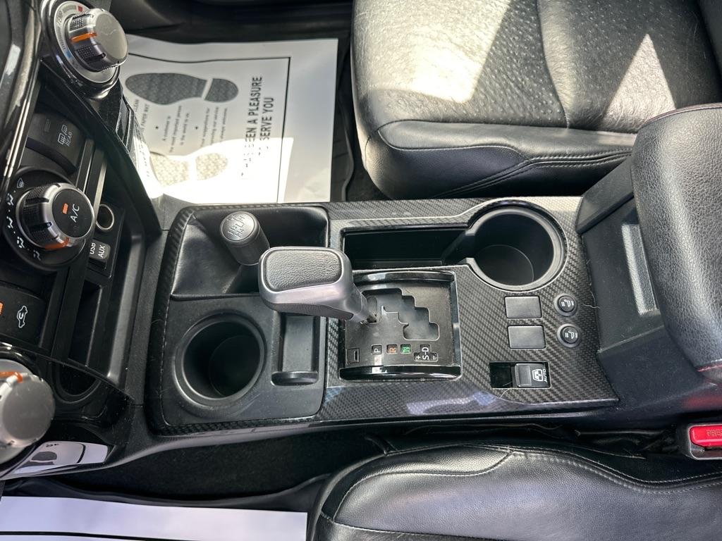 Toyota 4Runner TRD Off Road Premium 4WD (Natl) 2018