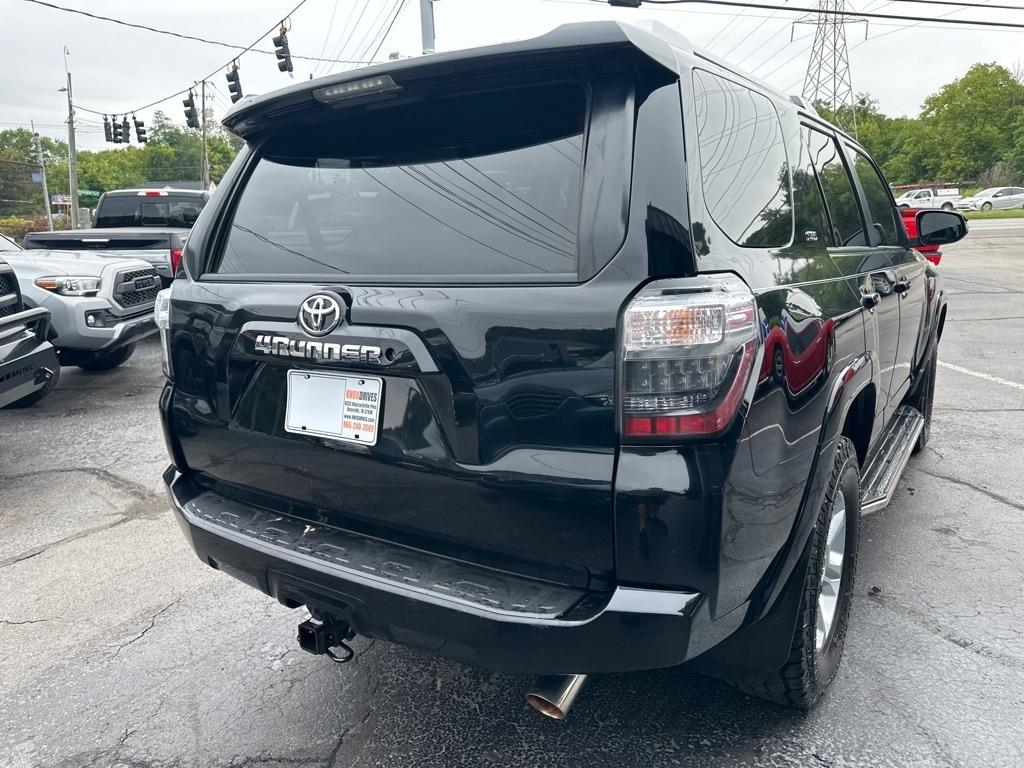 Toyota 4Runner TRD Off Road Premium 4WD (Natl) 2017