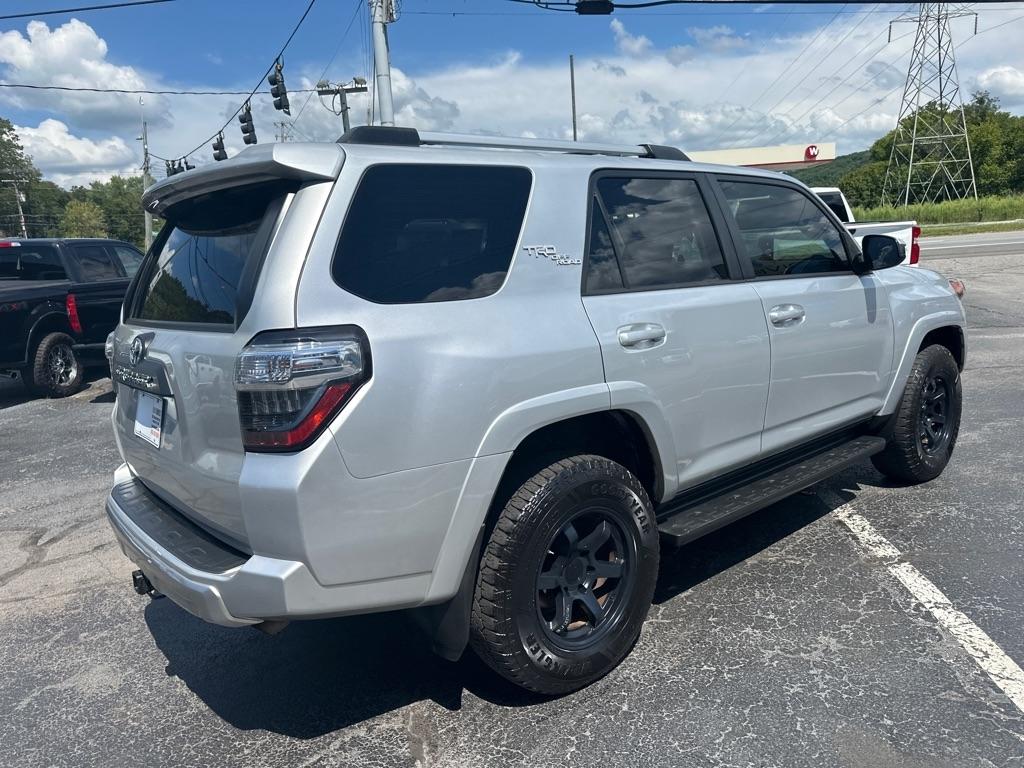 Toyota 4Runner TRD Off Road Premium 4WD (Natl) 2018