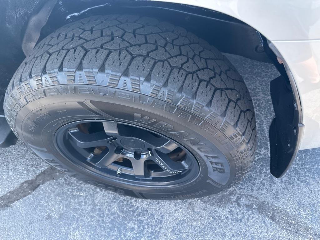 Toyota 4Runner TRD Off Road Premium 4WD (Natl) 2018