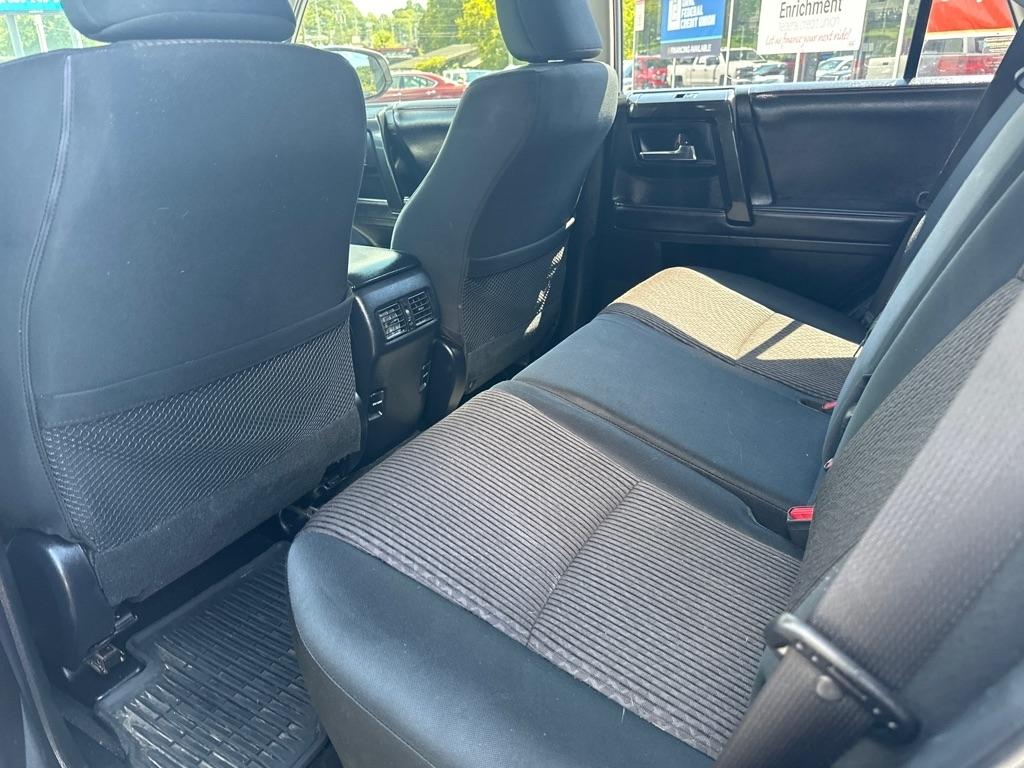 Toyota 4Runner TRD Off Road Premium 4WD (Natl) 2018