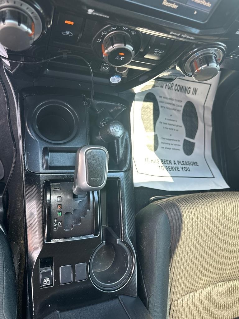 Toyota 4Runner TRD Off Road Premium 4WD (Natl) 2018