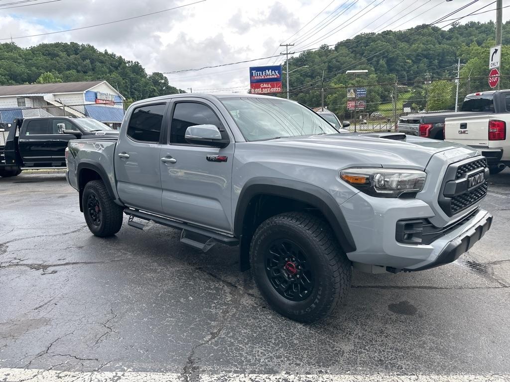 Toyota Tacoma TRD Off Road Double Cab 5' Bed V6 4x4 MT (Natl) 2017