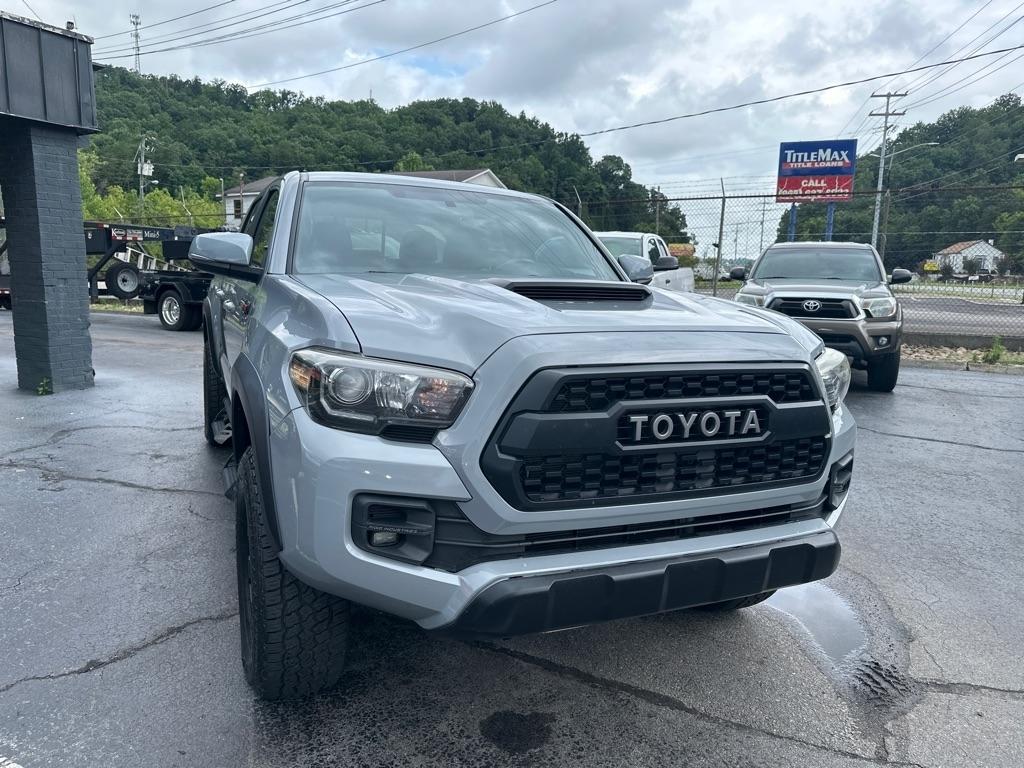 Toyota Tacoma TRD Off Road Double Cab 5' Bed V6 4x4 MT (Natl) 2017