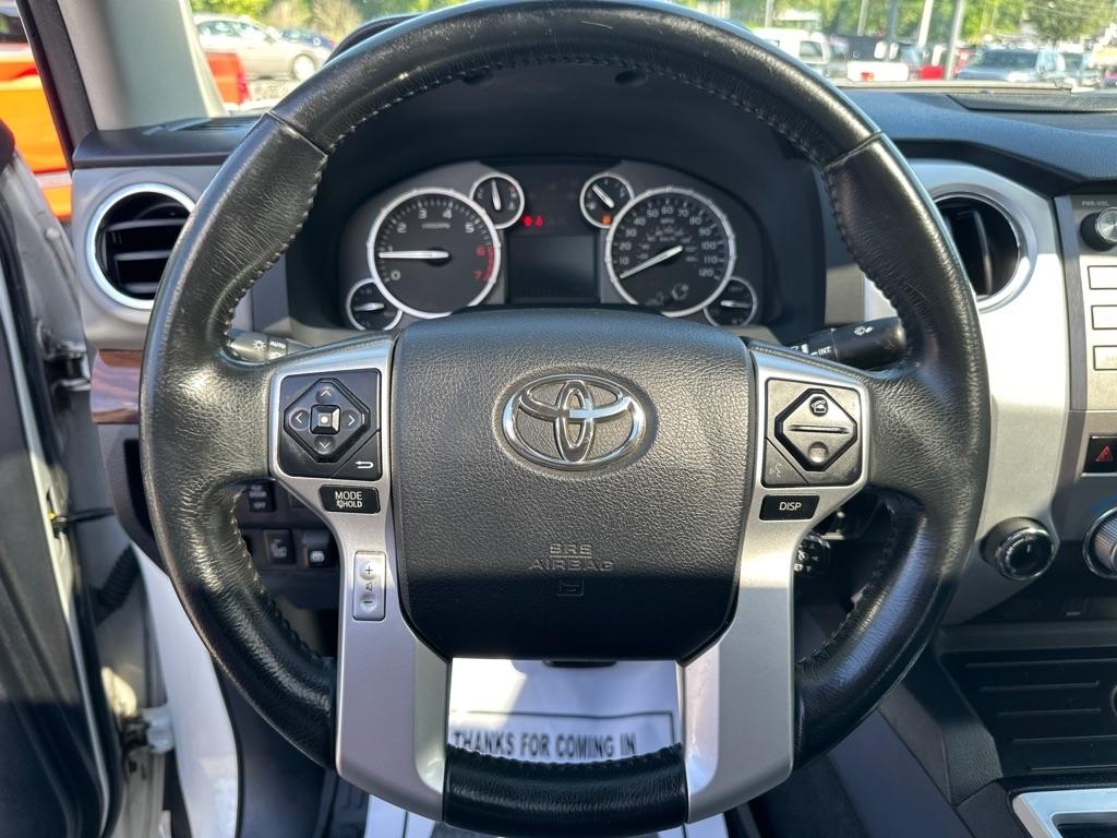 Toyota Tundra 4WD Limited CrewMax 5.5' Bed 5.7L (Natl) 2017