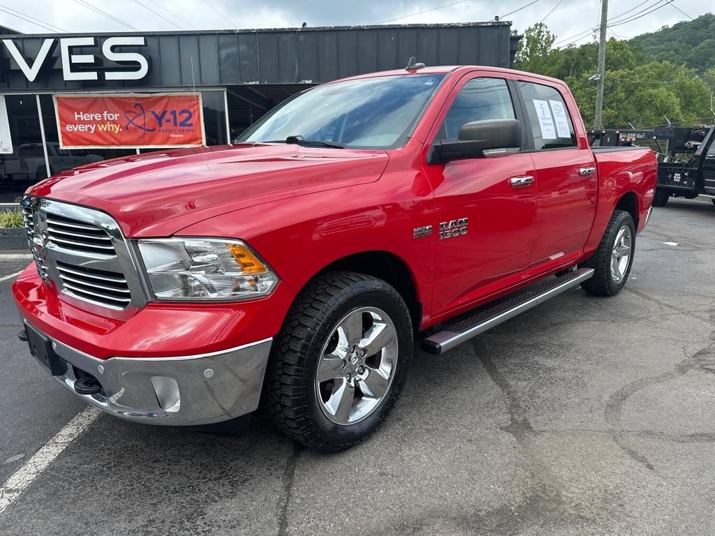 RAM 1500 4WD Crew Cab 140.5" Big Horn 2016