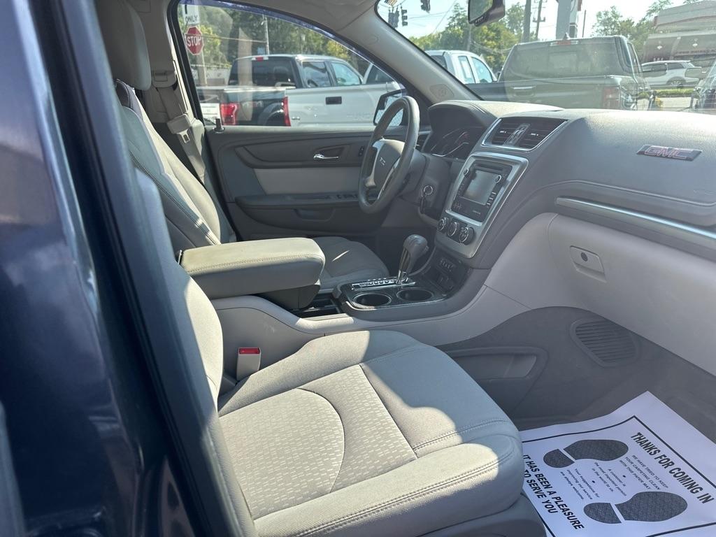 GMC Acadia FWD 4dr SLE w/SLE-2 2015