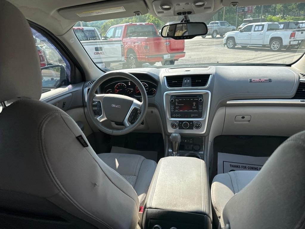 GMC Acadia FWD 4dr SLE w/SLE-2 2015
