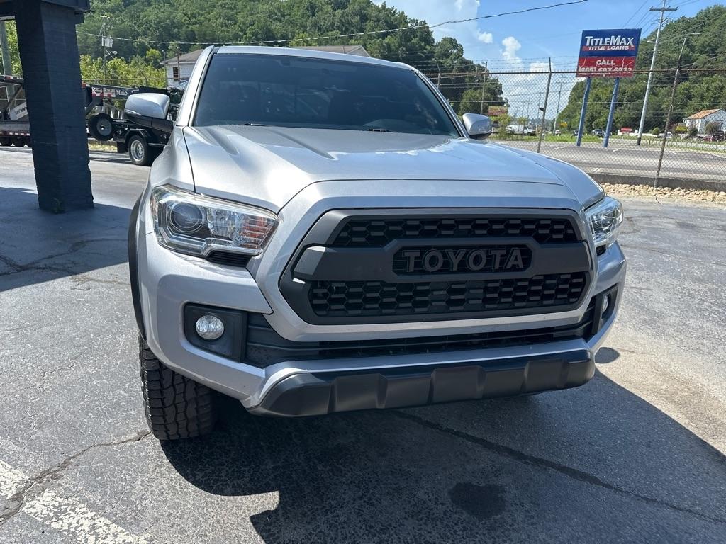 Toyota Tacoma TRD Off Road Double Cab 5' Bed V6 4x2 AT (Natl) 2017