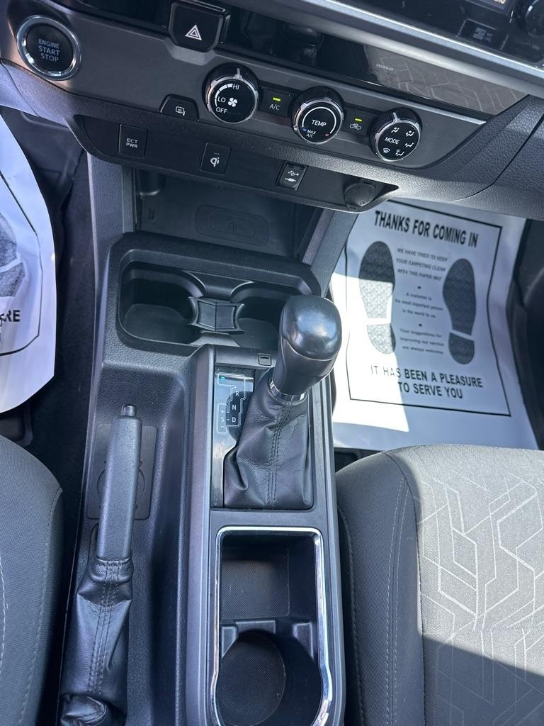 Toyota Tacoma TRD Off Road Double Cab 5' Bed V6 4x2 AT (Natl) 2017