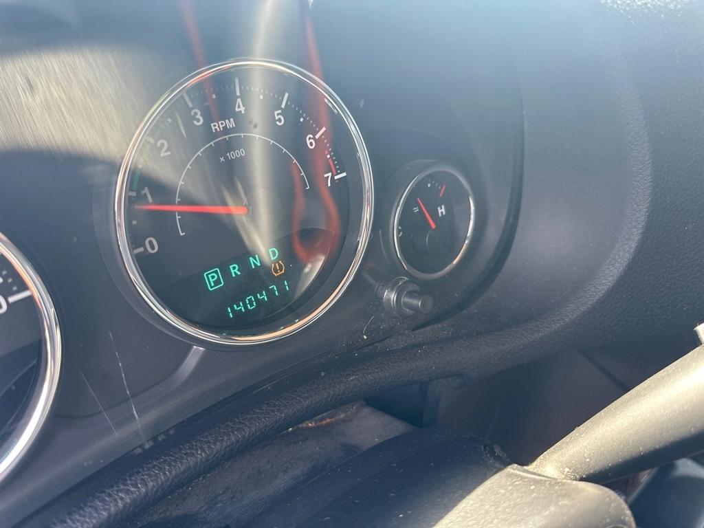 Jeep Wrangler Unlimited 4WD 4dr Sahara 2012