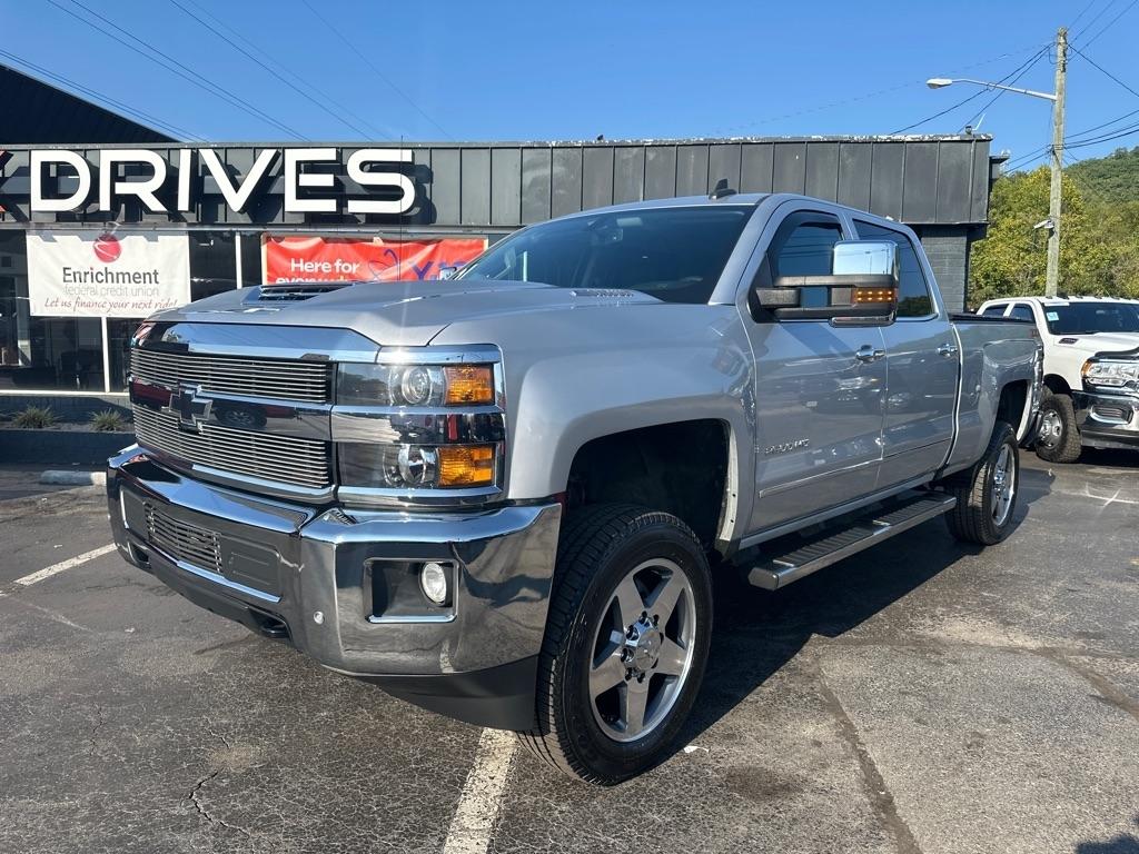 2019 Chevrolet Silverado 2500HD 4WD Crew Cab 153.7" LTZ