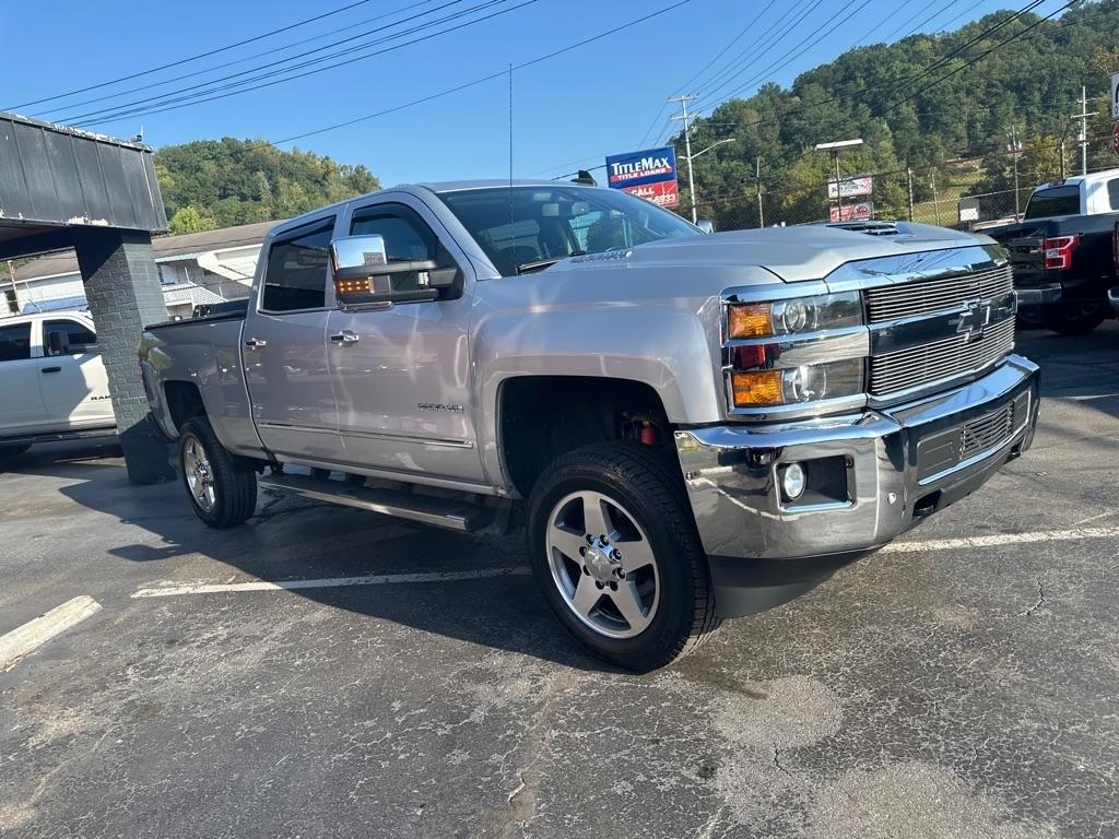 Chevrolet Silverado 2500HD 4WD Crew Cab 153.7" LTZ 2019