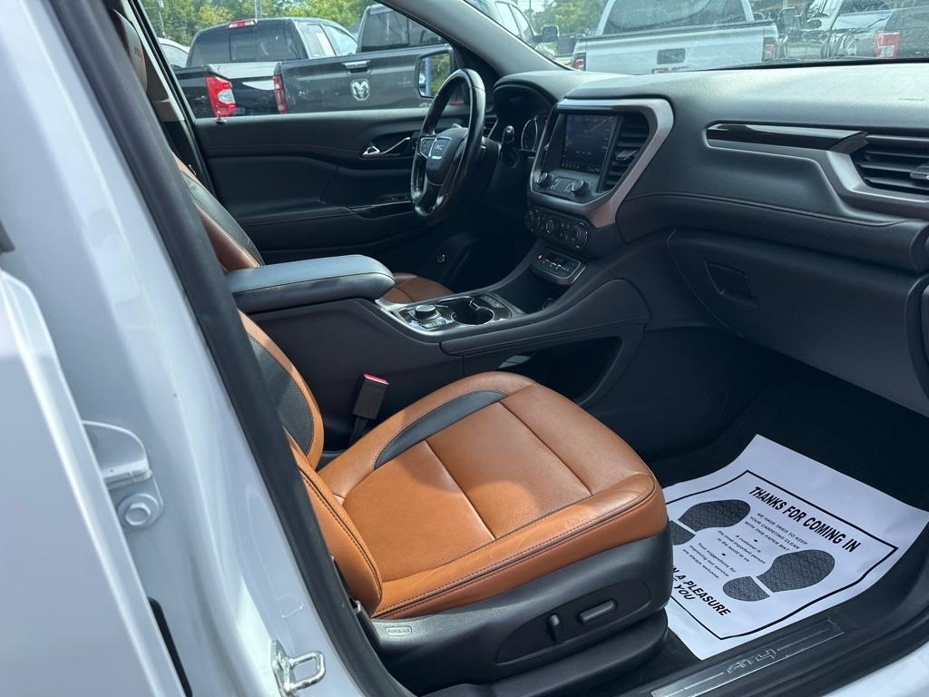 GMC Acadia AWD 4dr AT4 2020