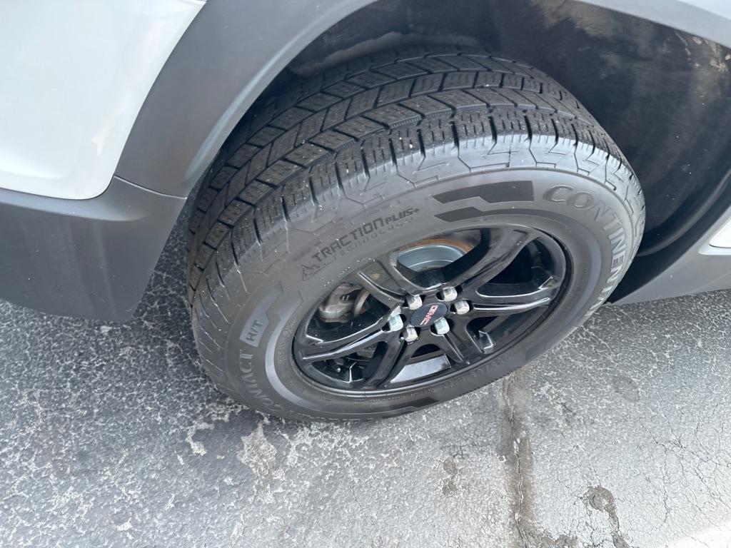 GMC Acadia AWD 4dr AT4 2020