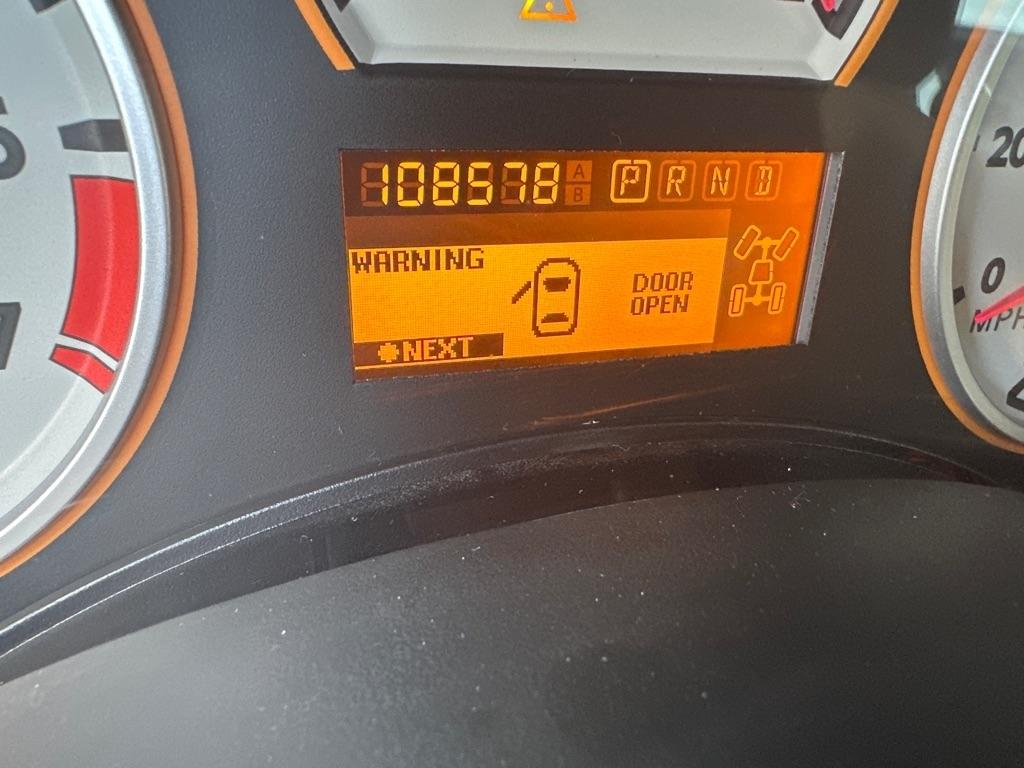 Nissan Titan 4WD King Cab SWB PRO-4X 2013