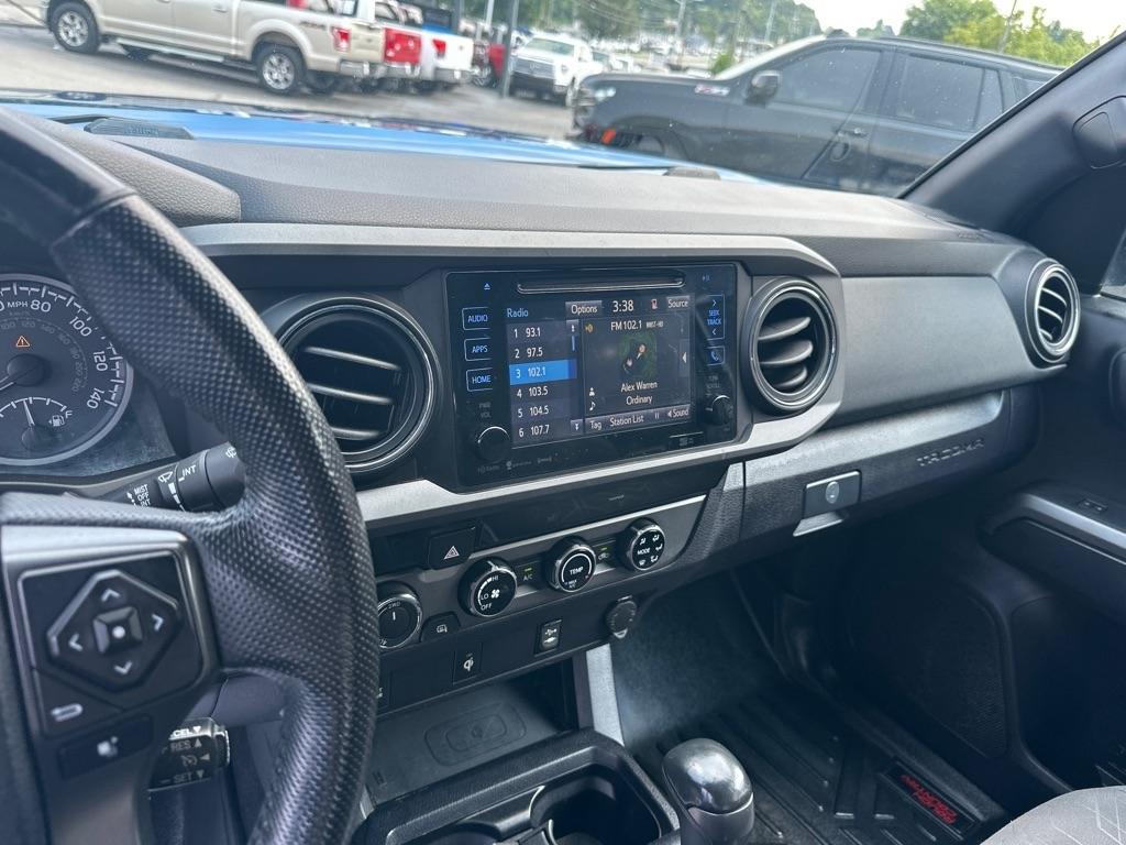 Toyota Tacoma TRD Off Road Double Cab 5' Bed V6 4x4 MT (Natl) 2017