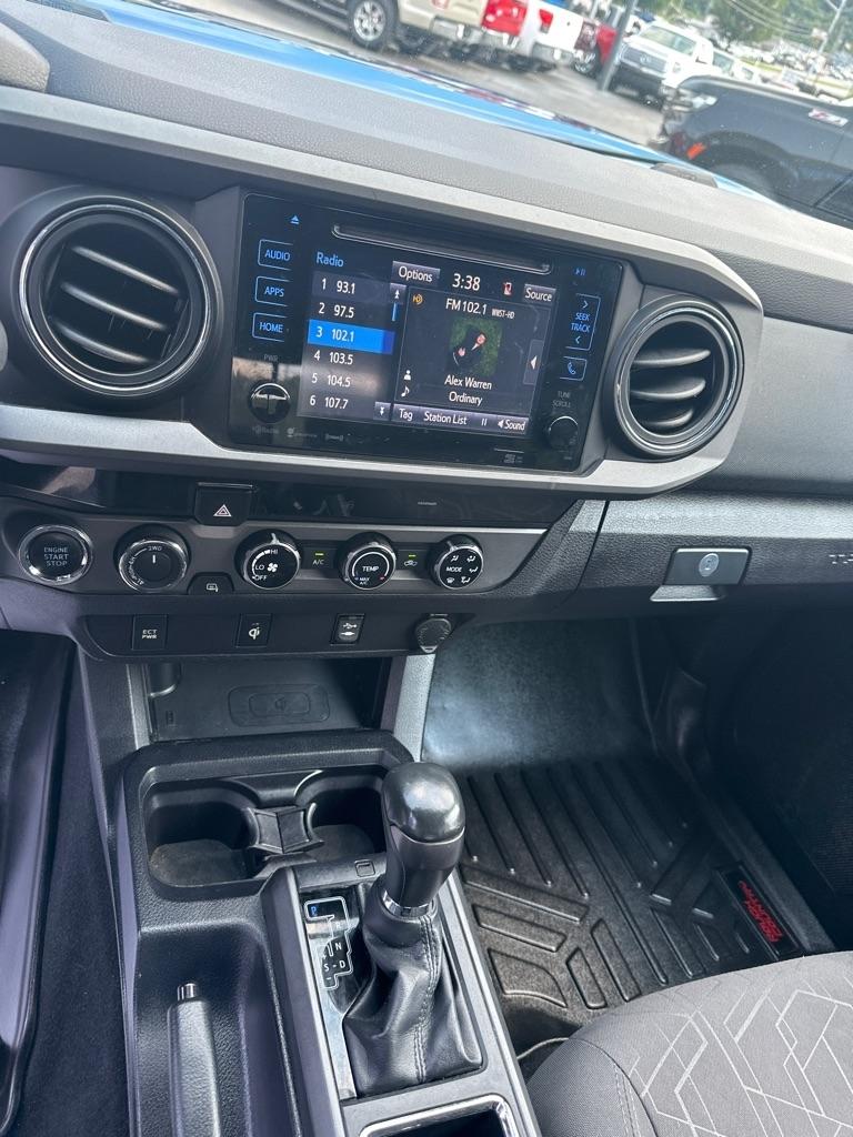 Toyota Tacoma TRD Off Road Double Cab 5' Bed V6 4x4 MT (Natl) 2017