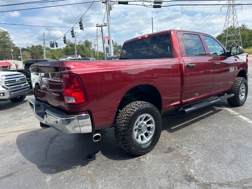 RAM 2500 Tradesman 4x4 Crew Cab 6'4" Box 2018