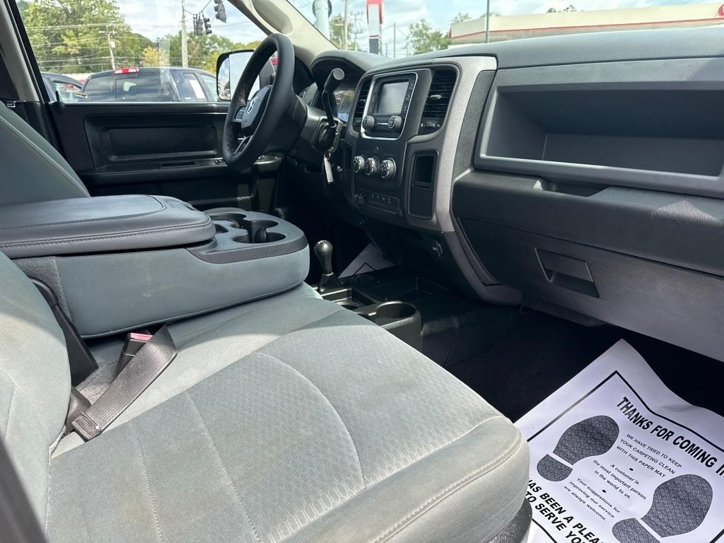 RAM 2500 Tradesman 4x4 Crew Cab 6'4" Box 2018