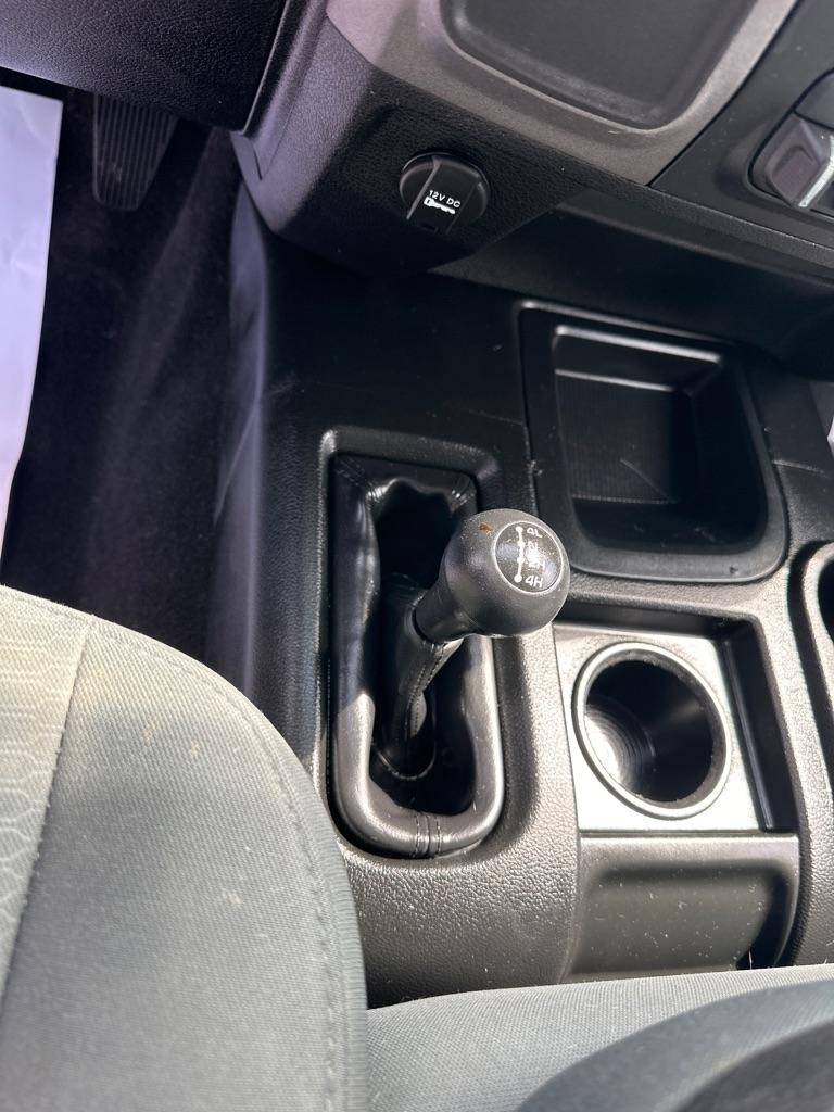 RAM 2500 Tradesman 4x4 Crew Cab 6'4" Box 2018