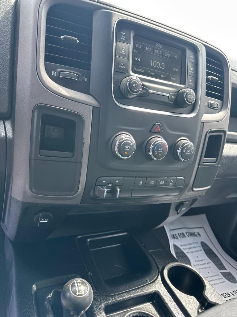 RAM 2500 Tradesman 4x4 Crew Cab 6'4" Box 2018