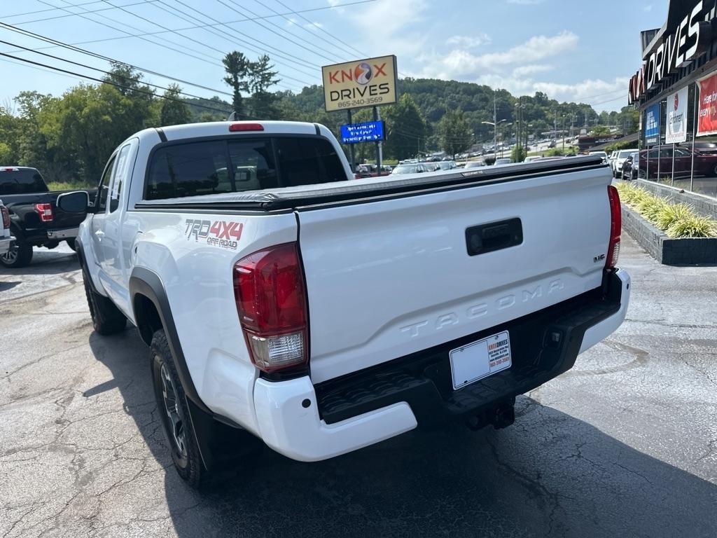 Toyota Tacoma 4WD Access Cab V6 AT TRD Off Road (Natl) 2016