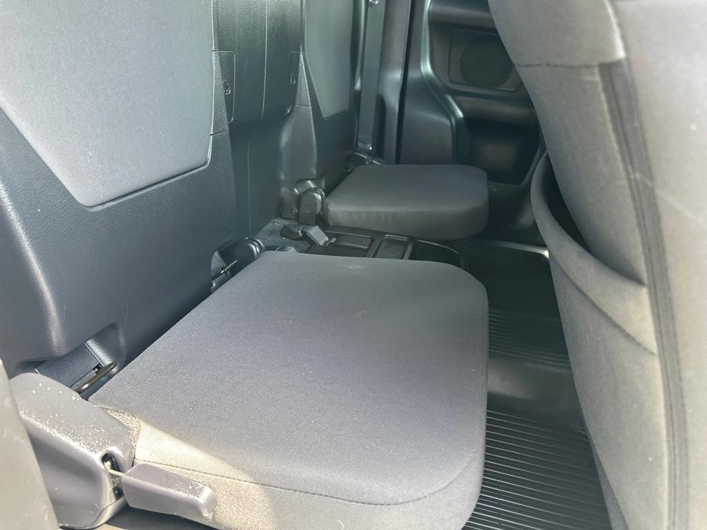 Toyota Tacoma 4WD Access Cab V6 AT TRD Off Road (Natl) 2016