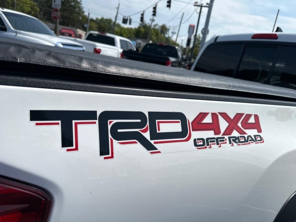 Toyota Tacoma 4WD Access Cab V6 AT TRD Off Road (Natl) 2016