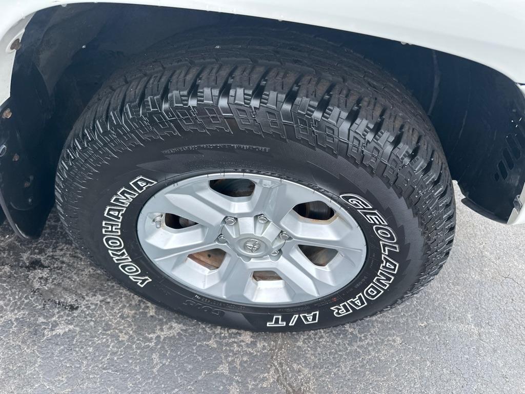 Toyota 4Runner 4WD 4dr V6 Trail Premium (Natl) 2016