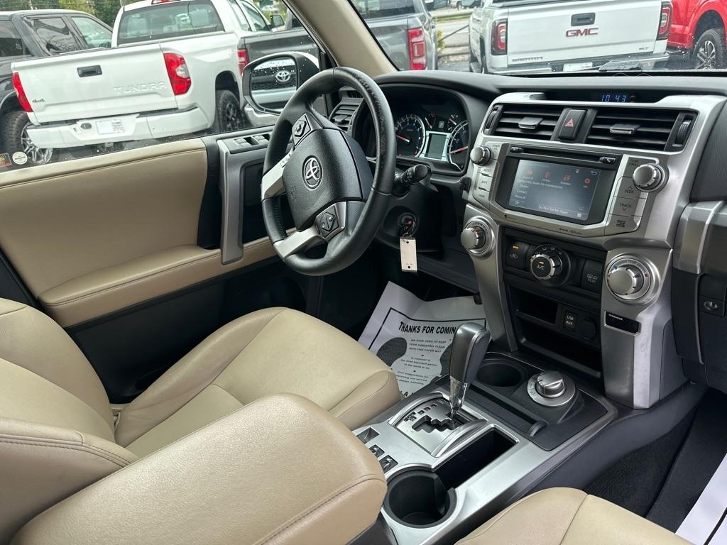 Toyota 4Runner 4WD 4dr V6 Trail Premium (Natl) 2016