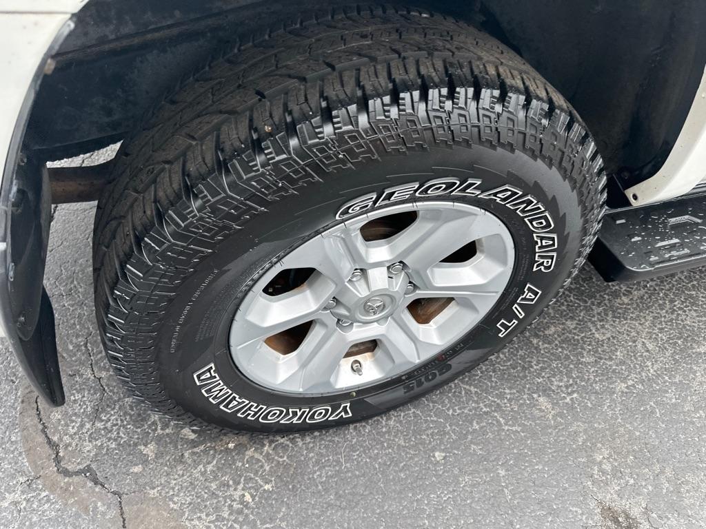 Toyota 4Runner 4WD 4dr V6 Trail Premium (Natl) 2016