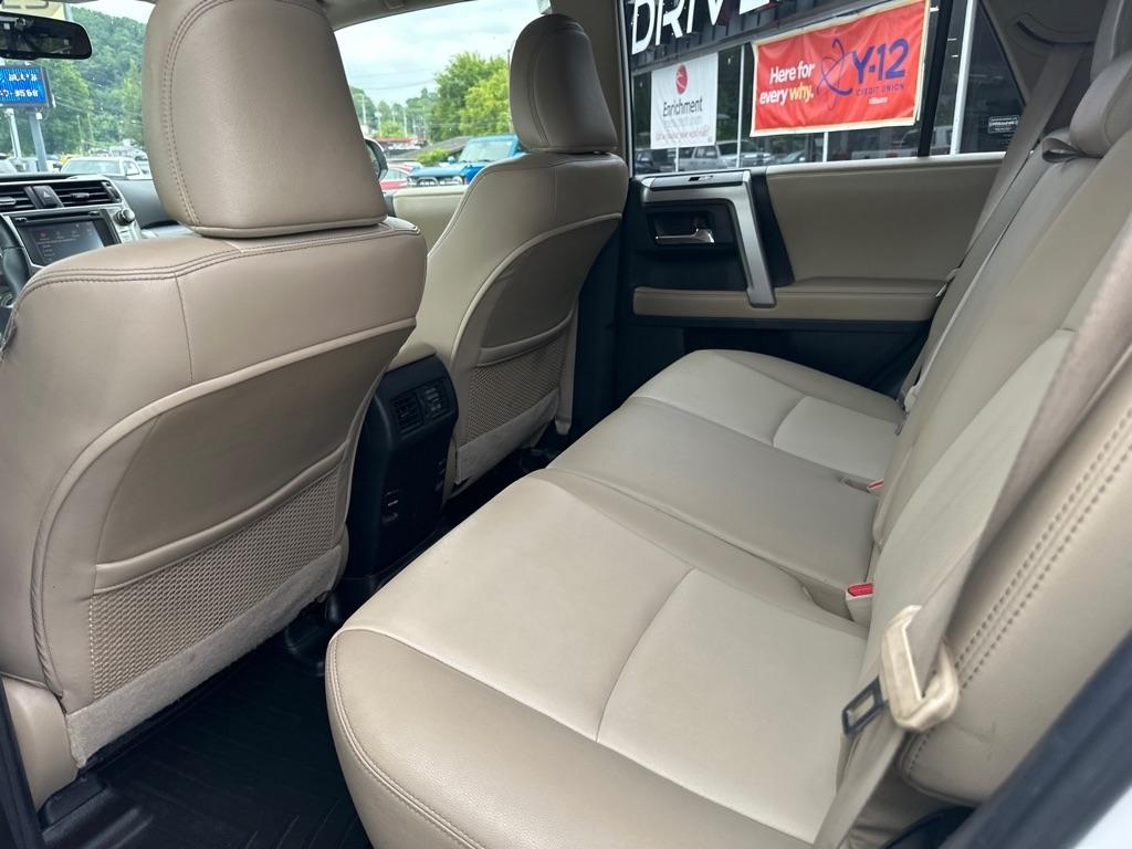 Toyota 4Runner 4WD 4dr V6 Trail Premium (Natl) 2016
