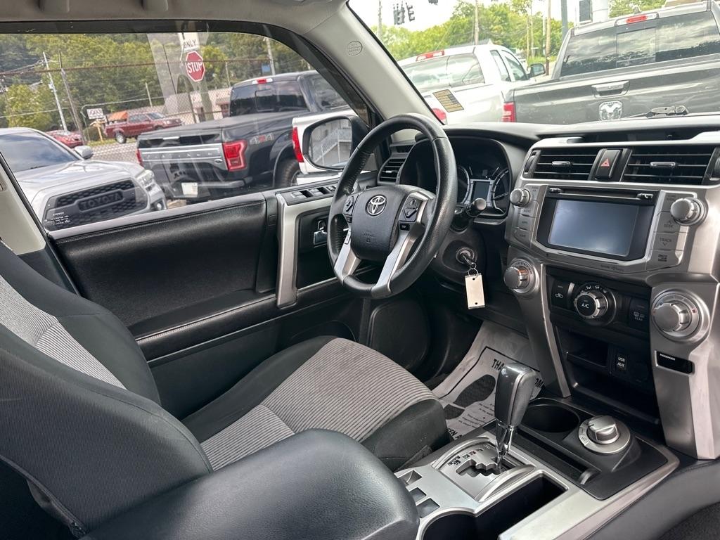 Toyota 4Runner 4WD 4dr V6 Trail Premium (Natl) 2016
