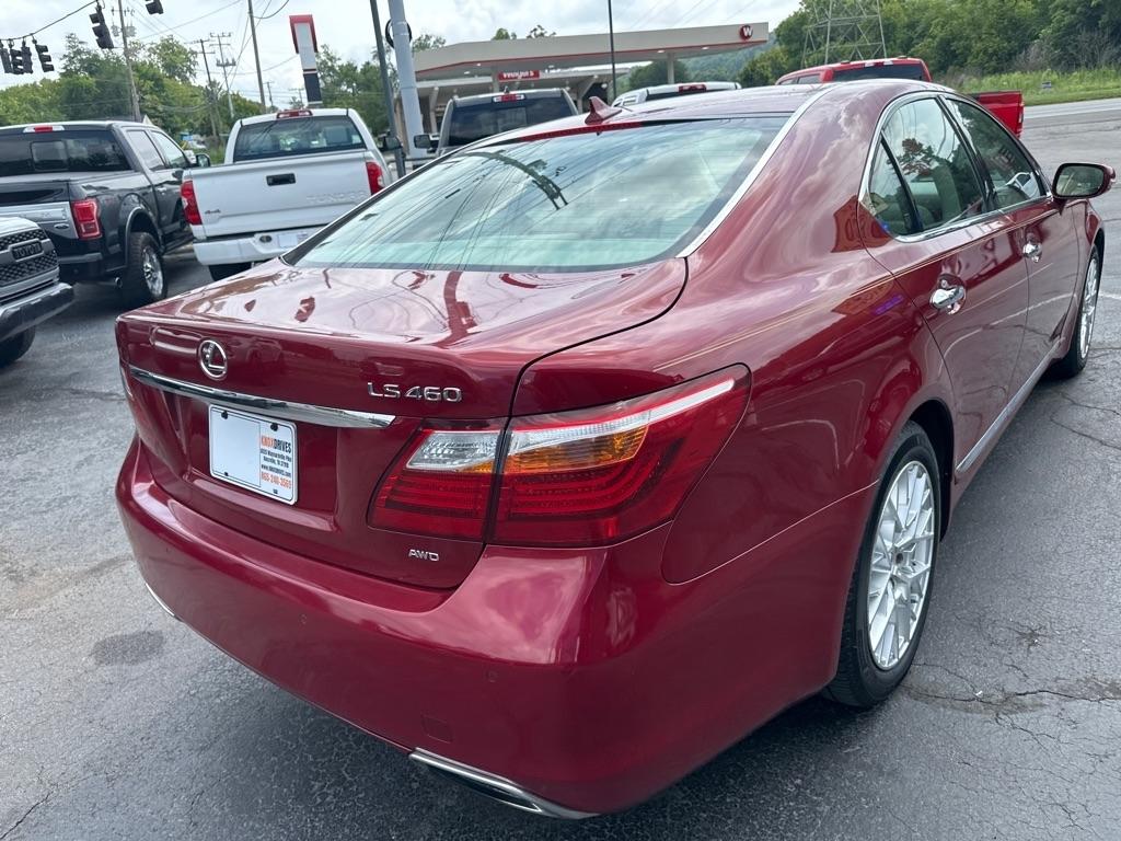 Lexus LS 460 4dr Sdn AWD 2011