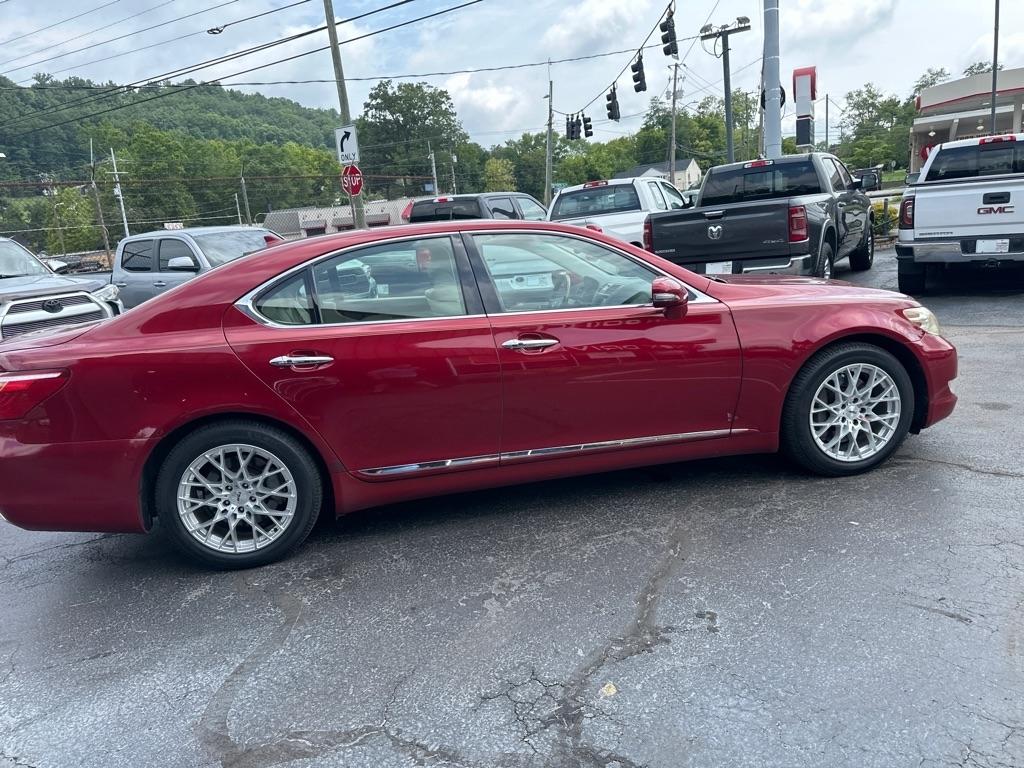 Lexus LS 460 4dr Sdn AWD 2011