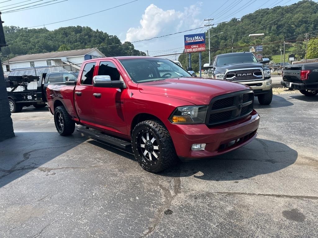 Dodge 1500 2WD Quad Cab 140.5" Express 2012