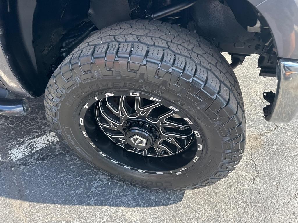 Toyota Tundra 4WD Truck CrewMax 5.7L V8 6-Spd AT LTD (Natl) 2014