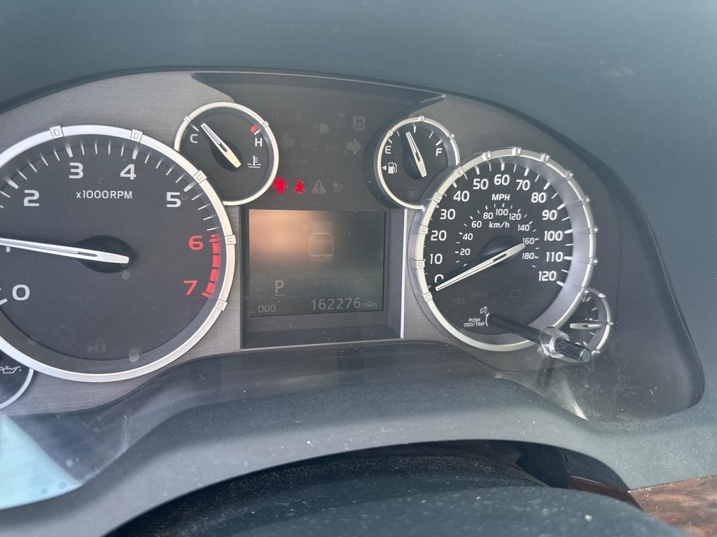 Toyota Tundra 4WD Truck CrewMax 5.7L V8 6-Spd AT LTD (Natl) 2014