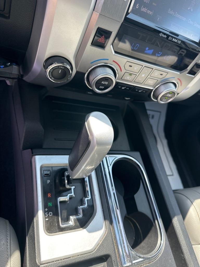 Toyota Tundra 4WD Truck CrewMax 5.7L V8 6-Spd AT LTD (Natl) 2014