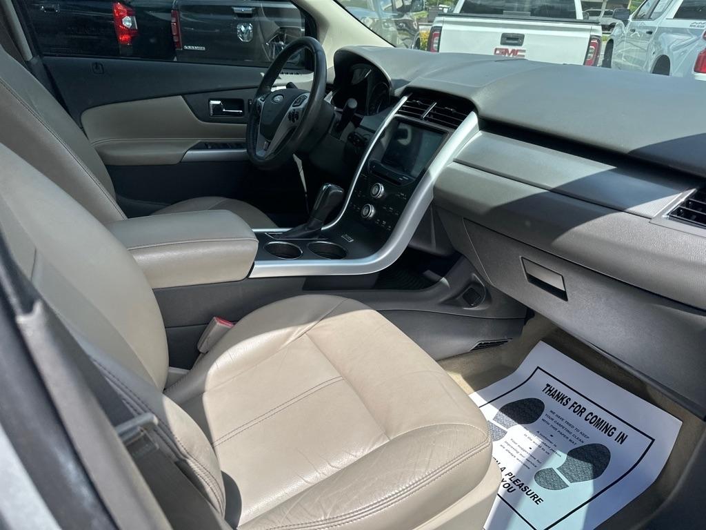 Ford Edge 4dr SEL FWD 2011