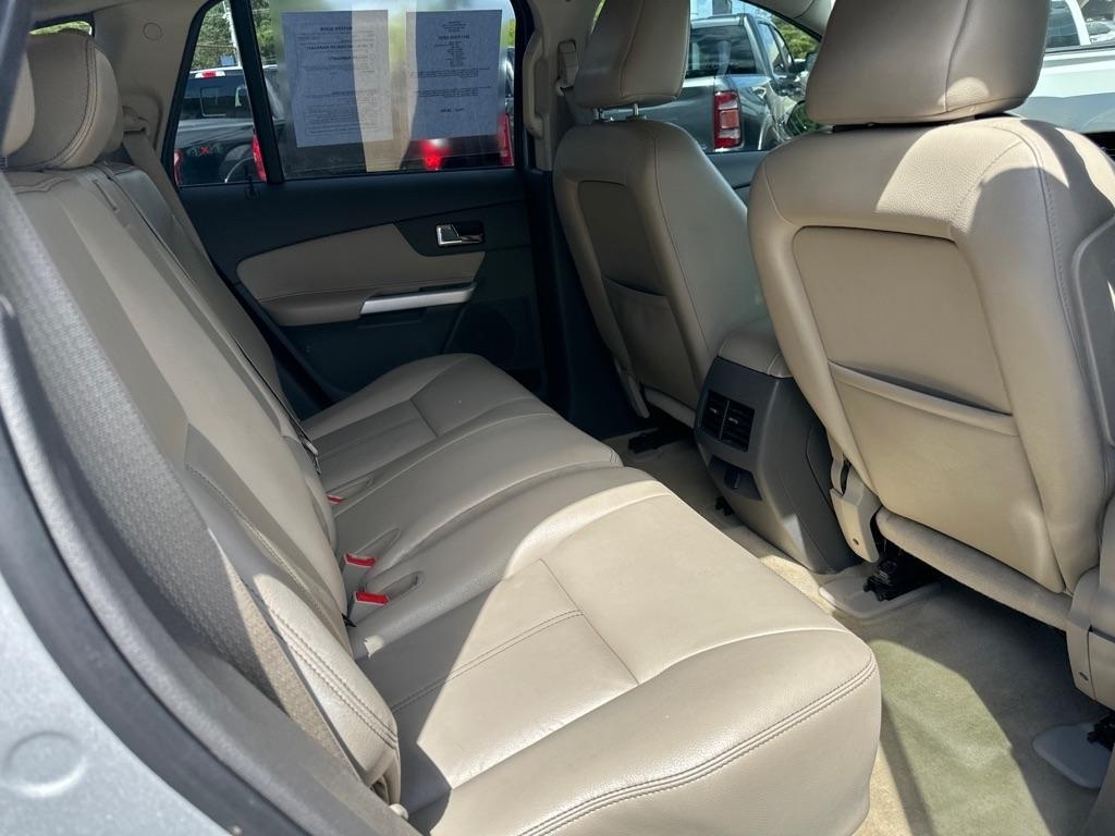Ford Edge 4dr SEL FWD 2011