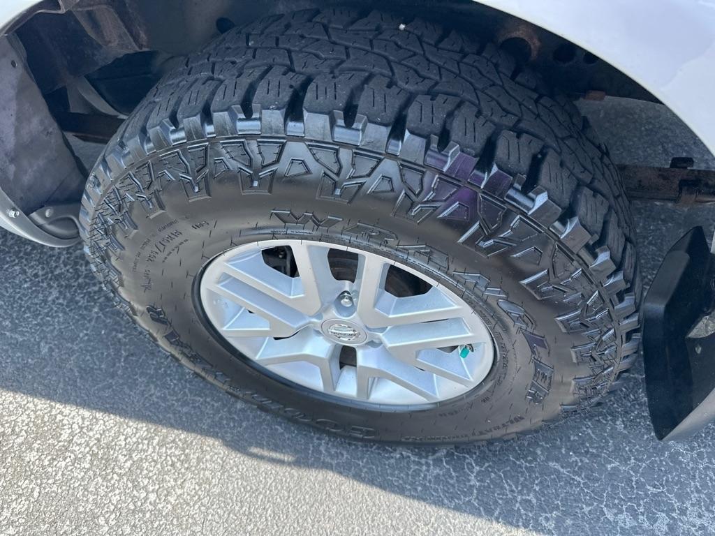 Nissan Frontier Crew Cab 4x4 SV V6 Auto 2018